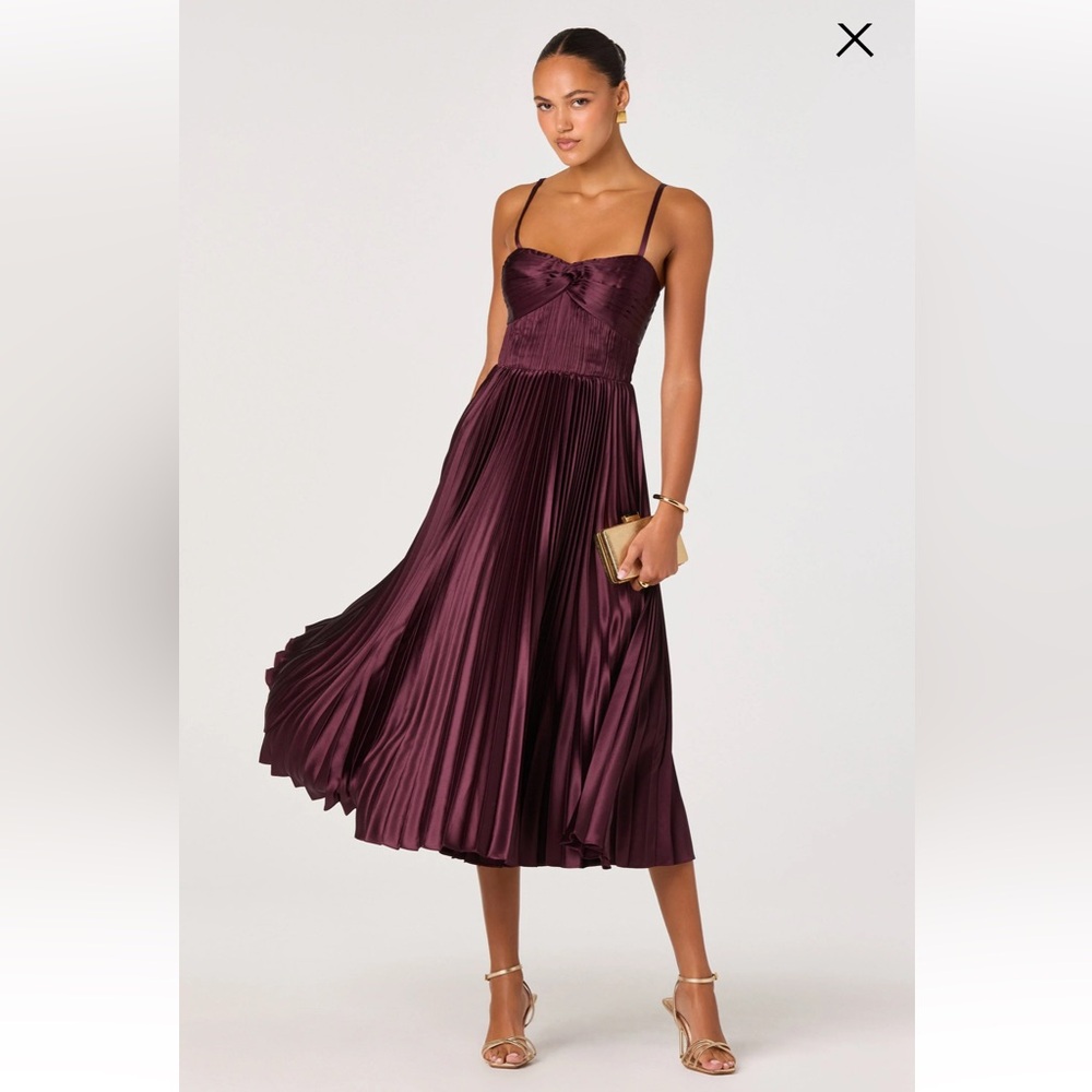 ASTR The Label Ascella Dress